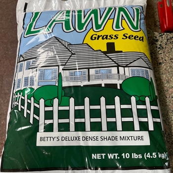 Betty's Deluxe Dense Shade Grass Seed - Betty's Deluxe Dense Shade Grass Seed